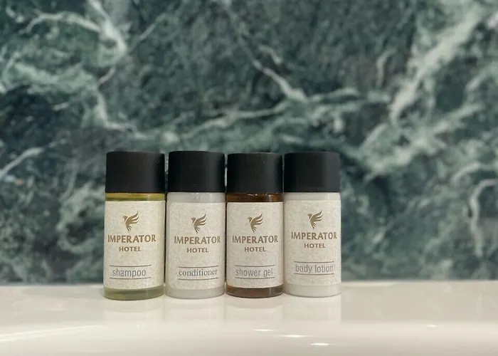 ホテル Imperator ティラナ