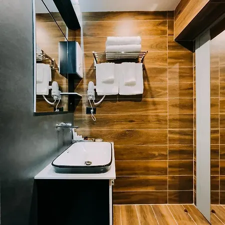 Imperator מלון 4*