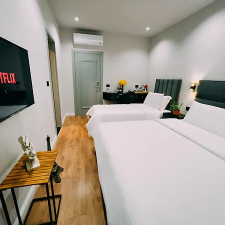 Hotell Imperator Tirana
