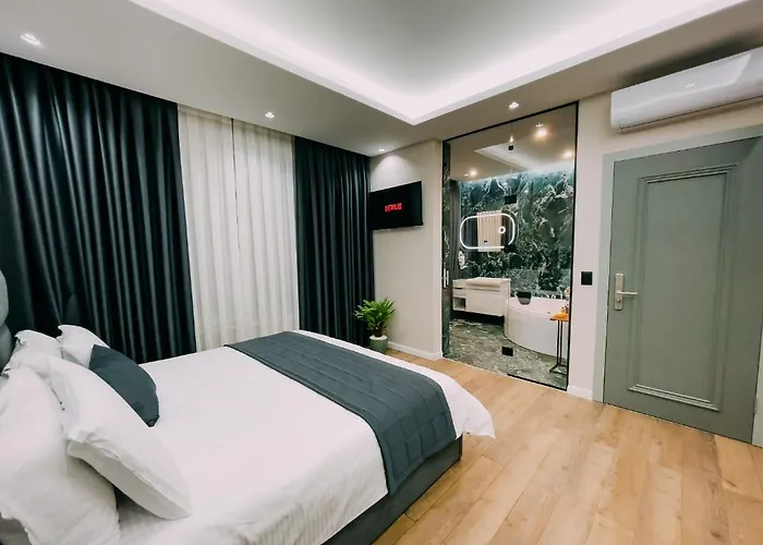 Imperator Hotel Tirana